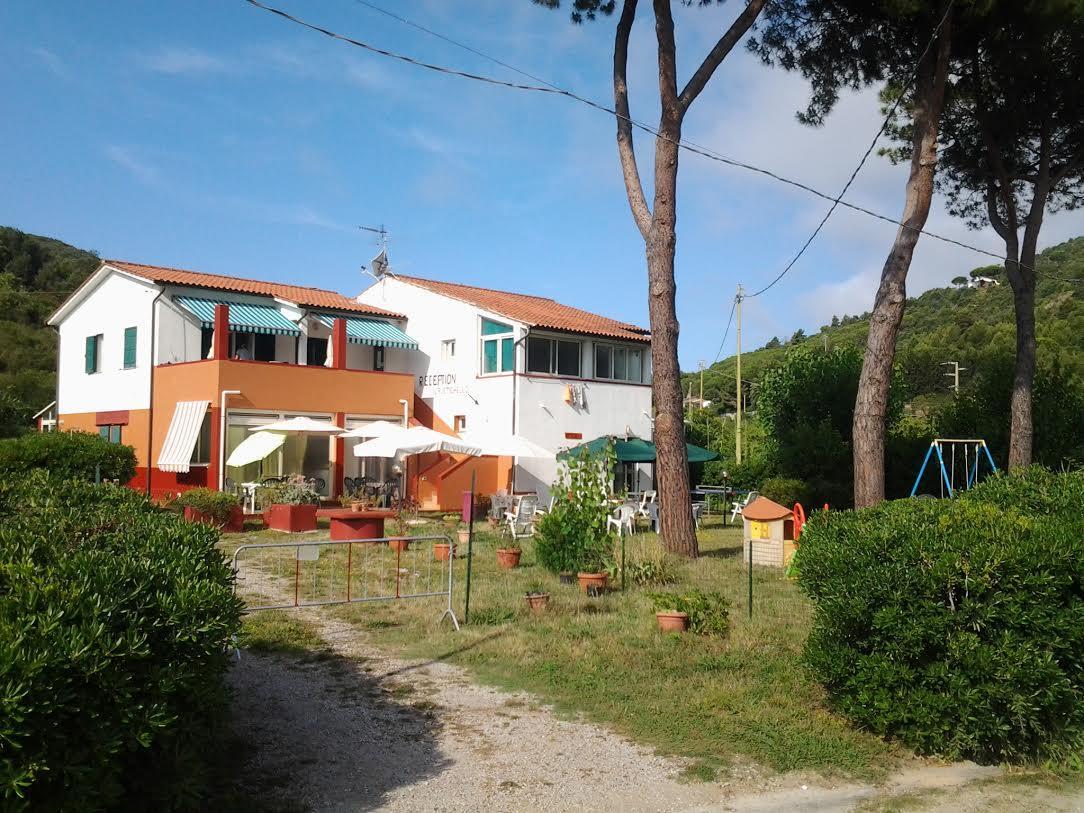 Hotel Rustichello Marina di Campo Eksteriør billede